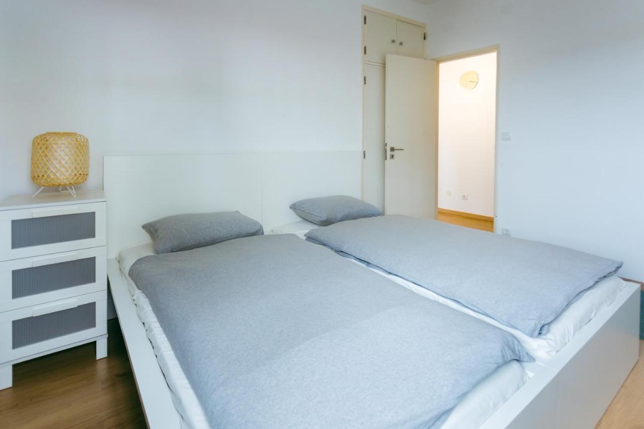 Enjoy View Apartment - Ocean, Surf, Beach, Eat & Work Atouguia Da Baleia Zewnętrze zdjęcie